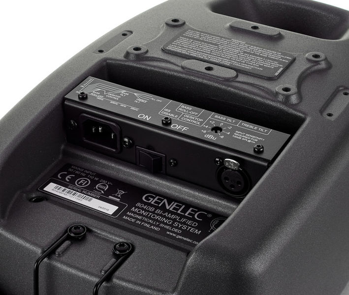 Фото Держатель настенный для гитары VESTON GS042