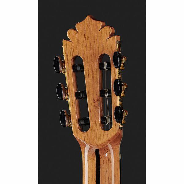 Фото Гитара классическая 4/4 (кедр/инд.палисандр массив) MANUEL RODRIGUEZ F-C