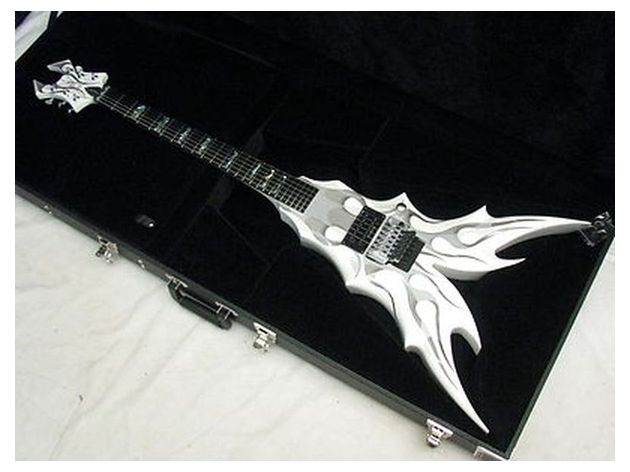 Фото B. C. Rich BCIGC5  кейс для Draco, Beast V
