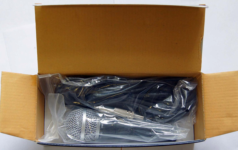 Фото Leem DM-302 Микрофон динамический для вокалистов проводной