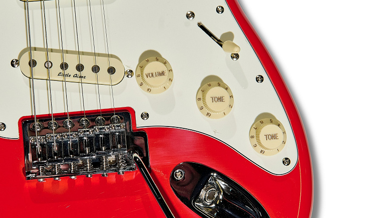 Фото Электрогитара Bosstone SEG-03 RD