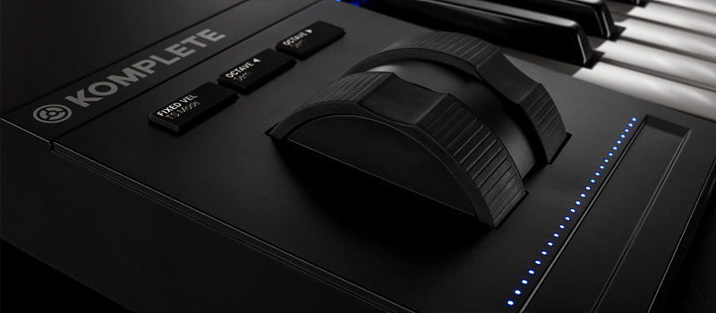 Фото Native Instruments Komplete Kontrol S49 Mk2