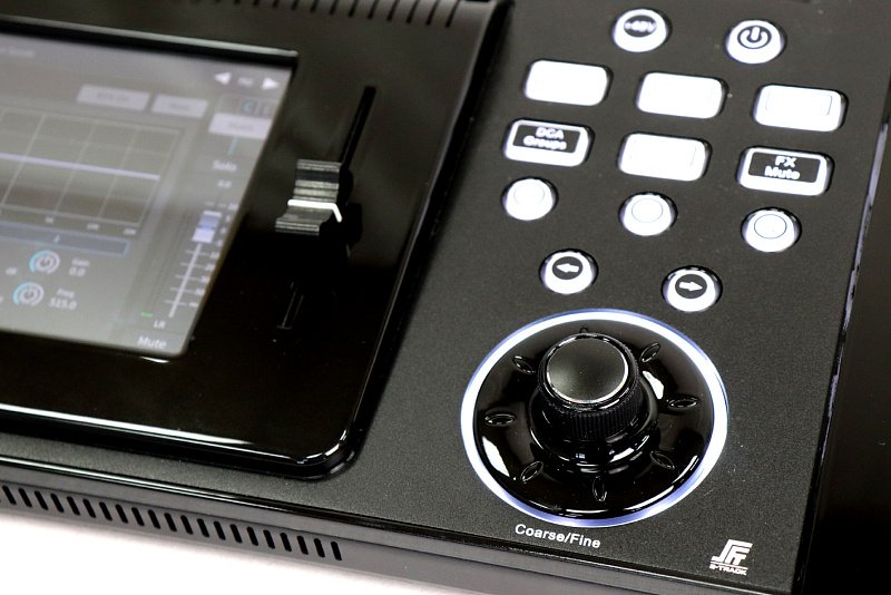 Фото Микшерный пульт S-Track Hippo D1608