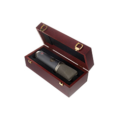 Студийный микрофон Neumann TLM 67