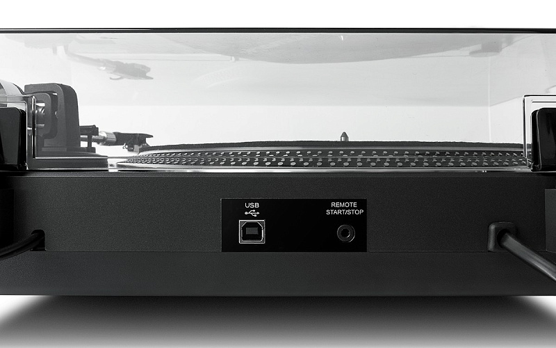 Фото NUMARK TT250USB профессиональный виниловый проигрыватель с прямым приводом.