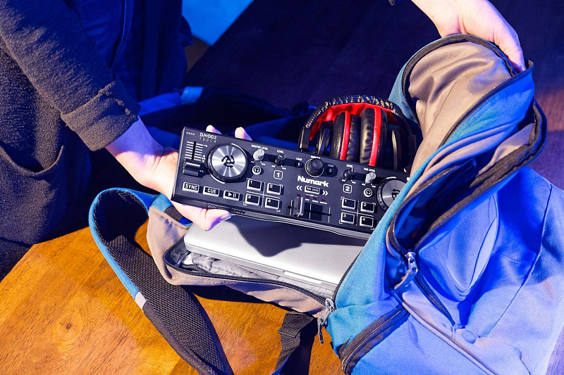 Фото NUMARK DJ2GO2 TOUCH