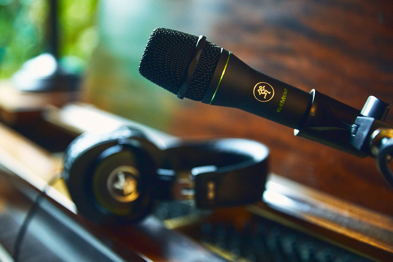 Фото MACKIE Performer Bundle