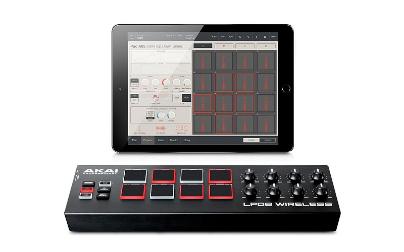Фото AKAI PRO LPD8 WIRELESS Портативный беспроводной USB/MIDI-контроллер