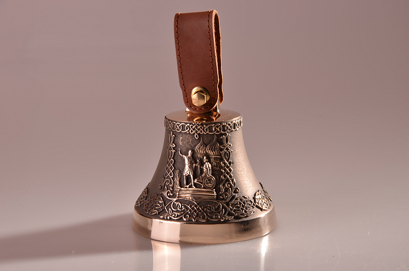 Фото Колокол — Москва. Герб города, памятник «Минин и Пожарский»