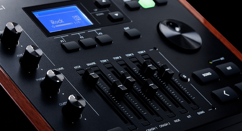 Фото Цифровая ударная установка, кевлар Medeli DD638DX