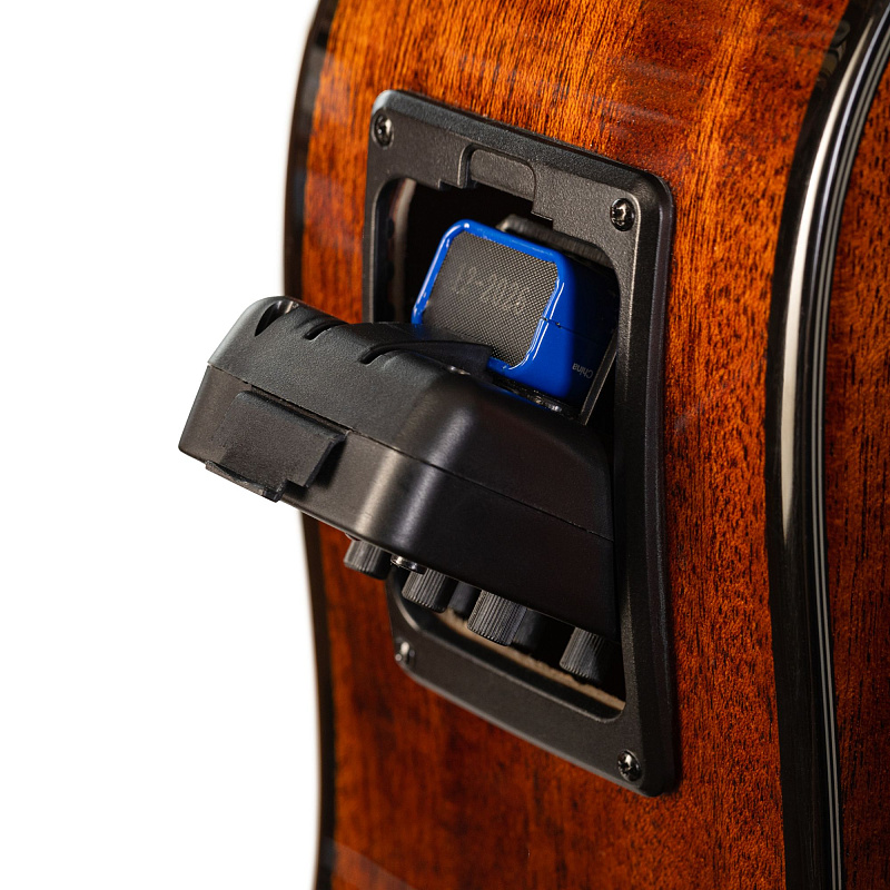 Фото Электроакустическая гитара ROCKDALE Aurora D6 C E ALL-MAH Gloss