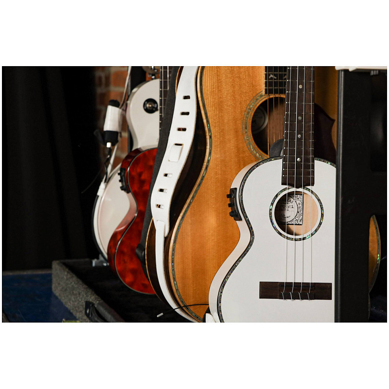 Фото  Укулеле тенор LANIKAI JMS-AWT2