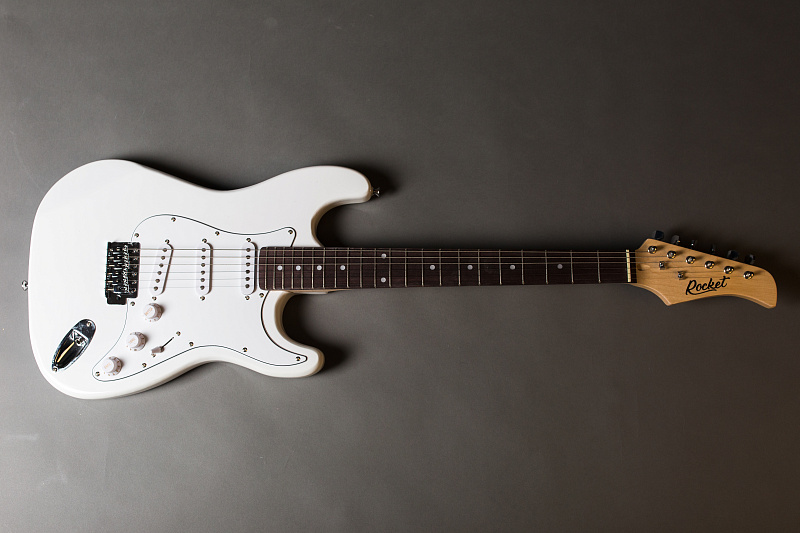 Фото Электрогитара Rocket ST-01/Wh